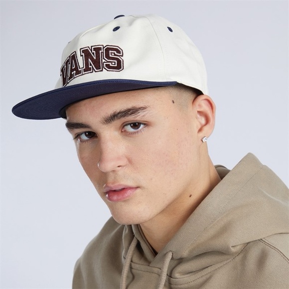 Vans Mens Snapback 5 Panel Hat Embroidered Logo Cap 'Property of Low' - Picture 2 of 6